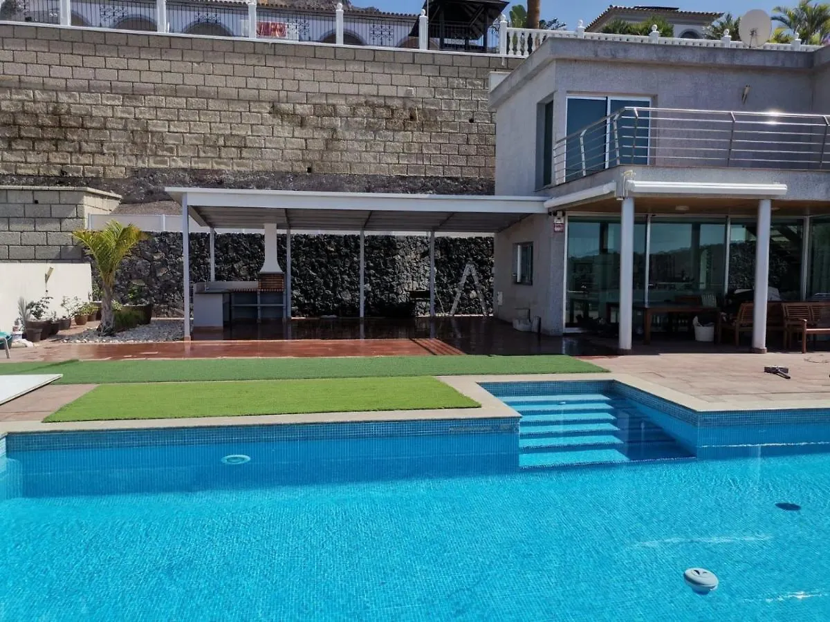 Villa Josefina Costa Adeje  Spain